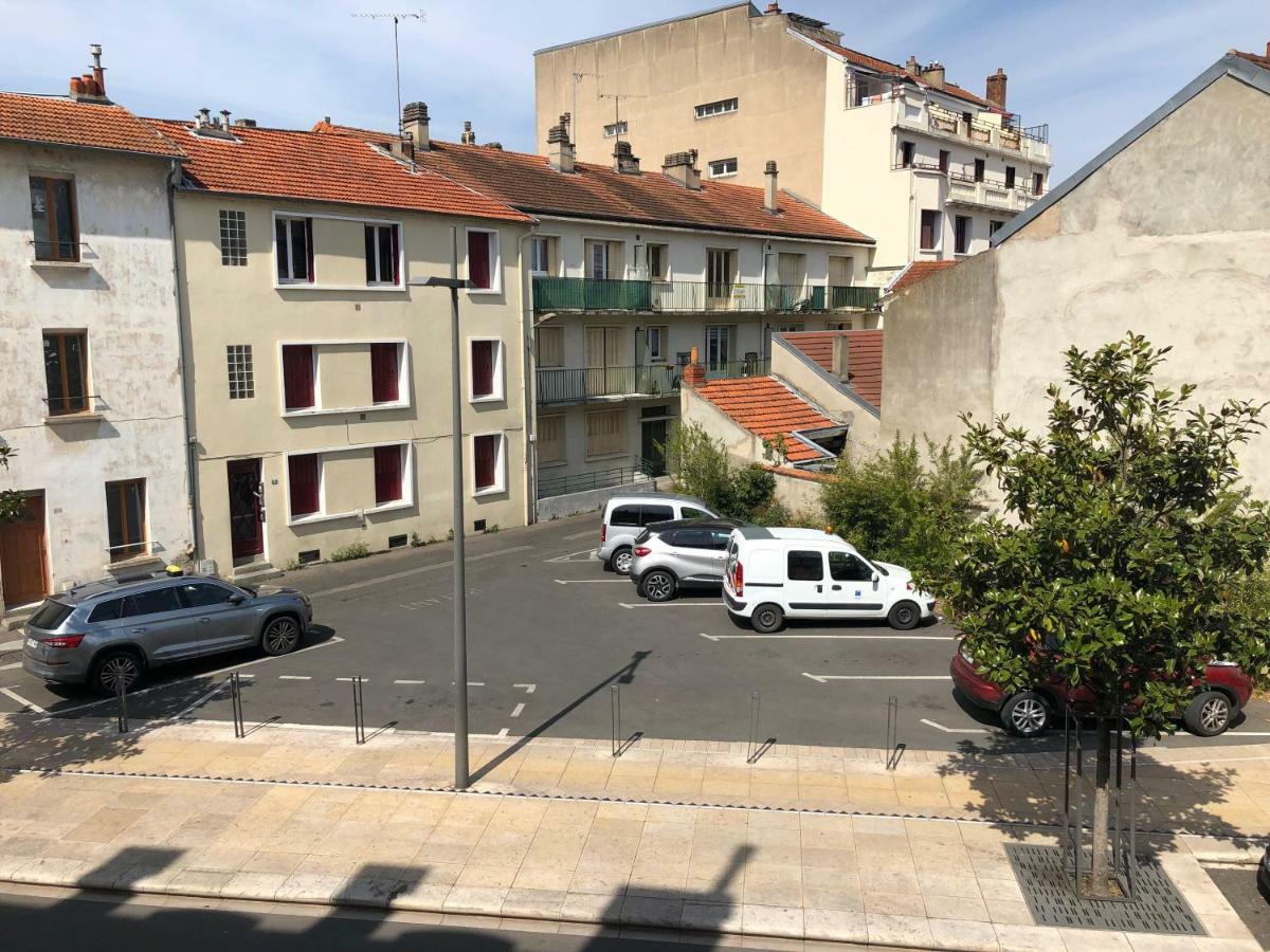 Le Massilia Vichy Exterior foto